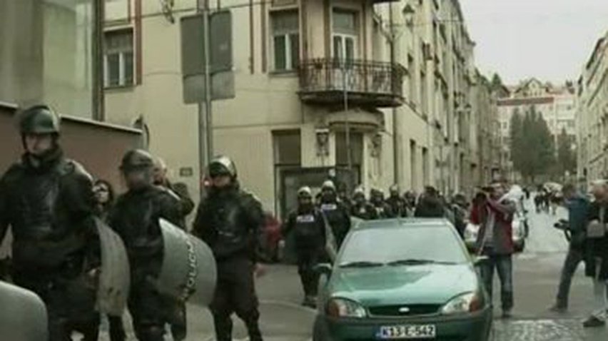 В Боснии освобождают задержанных во время акция протеста
