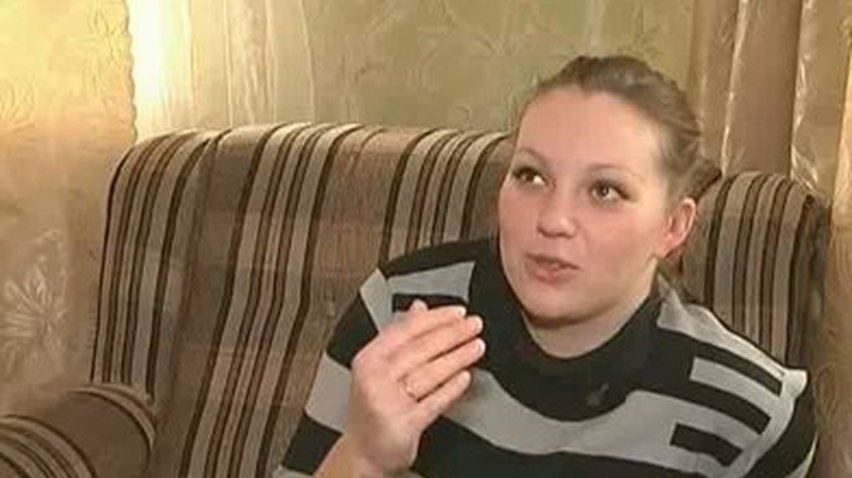 Женщина родила в карете скорой помощи среди снежных заносов