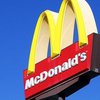 В США девушка обстреляла McDonald’s из-за неправильно выданного заказа
