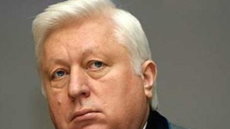 Пшонка требует от милиции всесторонне расследовать убийство судьи из Кременчуга