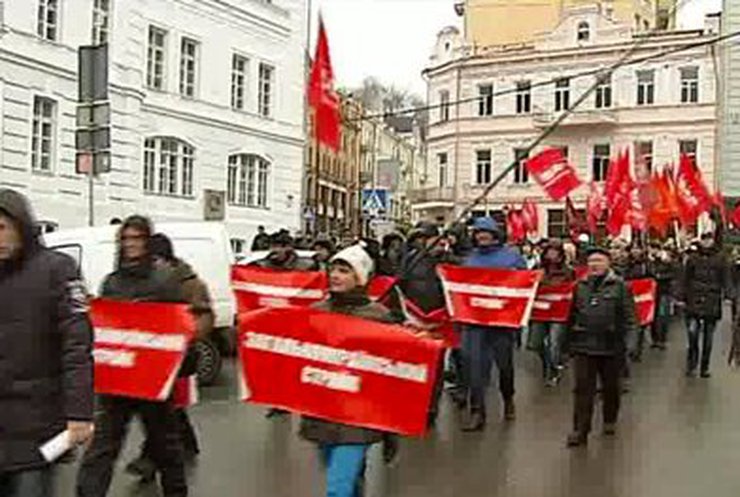Кличко присоединился к шествию митингующих по Киеву