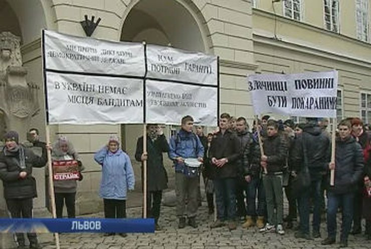В городах Украины прошли митинги в поддержку европейского курса Украины