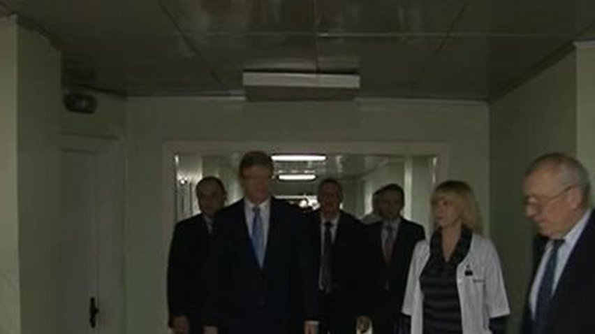 Фюле посетил центральный госпиталь МВД