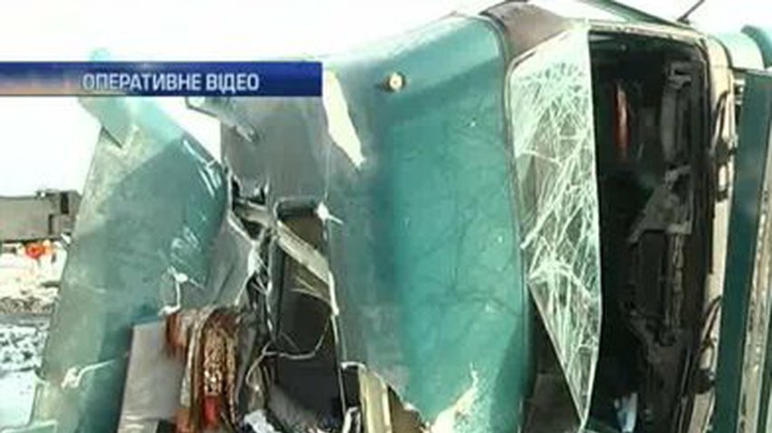 Движение в Николаеве остановилось из-за ДТП на мосту
