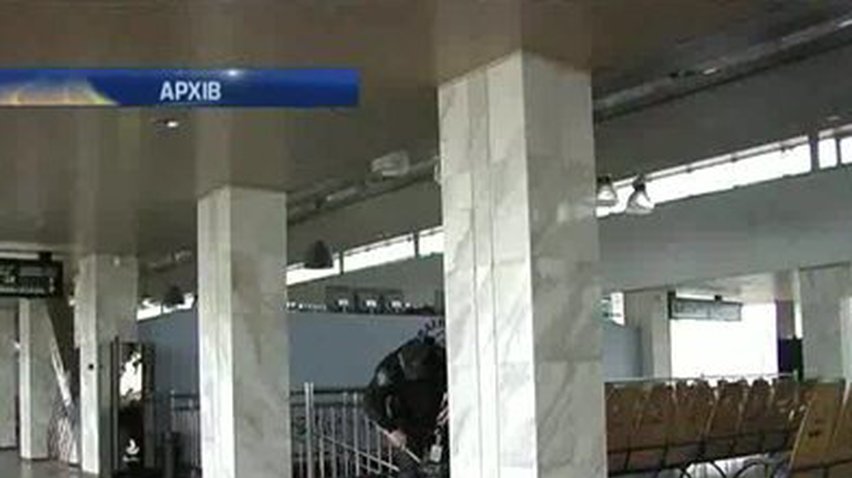 В киевскую милицию поступило ложное сообщение о минировании ж/д вокзала