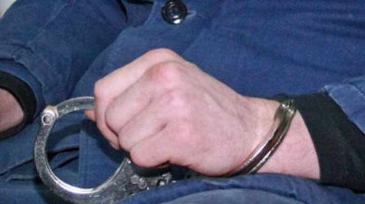 Милиция задержала серийных грабителей банков и магазинов в Харькове