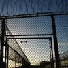 Почти 100 заключенных сбежали из ливийской тюрьмы