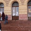 Митингующие освободили Черновицкую ОГА