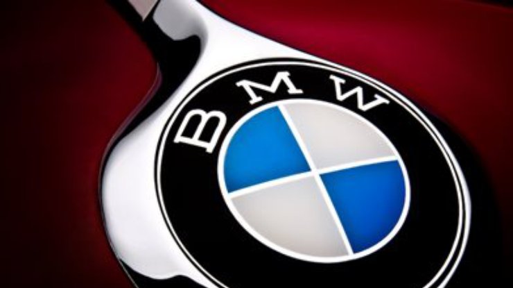 Автомобили BMW научатся предугадывать обгон