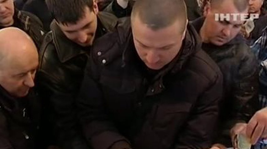 В рядах ПР редеет: Из фракции вышли 28 нардепов, из одесского отделения - 67 человек