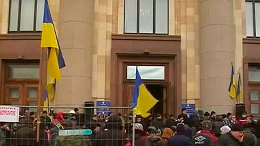 Харьковчане требуют отставки губернатора Добкина