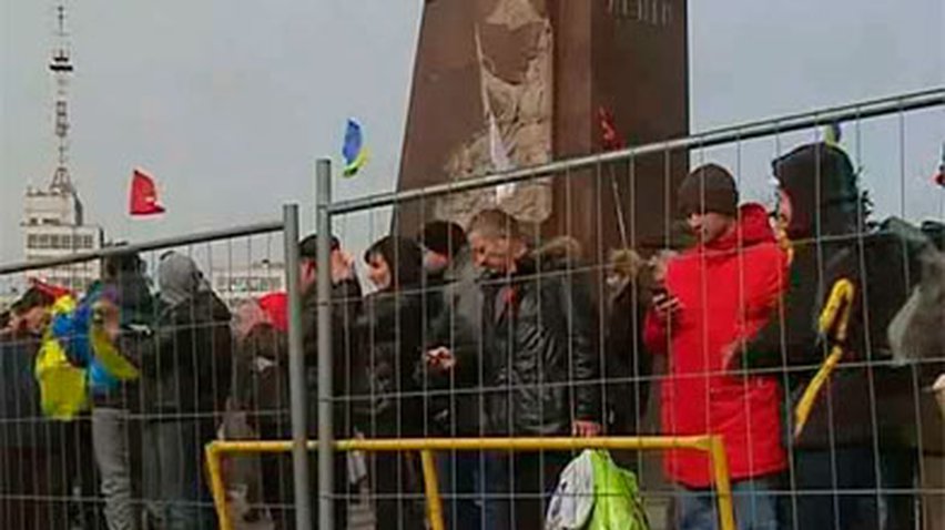 В Харькове не будут демонтировать памятник Ленину