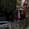В центре Лондона ультраправые устроили стычки с полицией