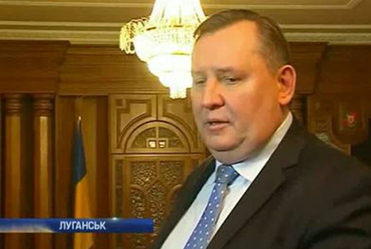 Луганский губернатор отказался уходить в отставку под давлением Майдана