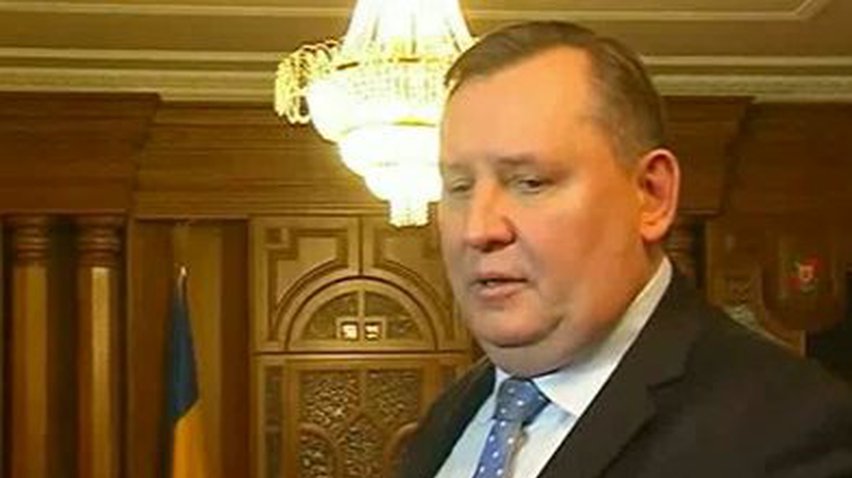 Луганский губернатор отказался уходить в отставку под давлением Майдана