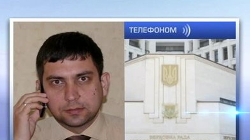 Парламент Крыма находится в оцеплении милиции
