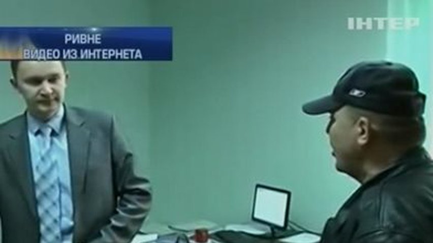 Саша Белый "поговорил" с сотрудником прокуратуры
