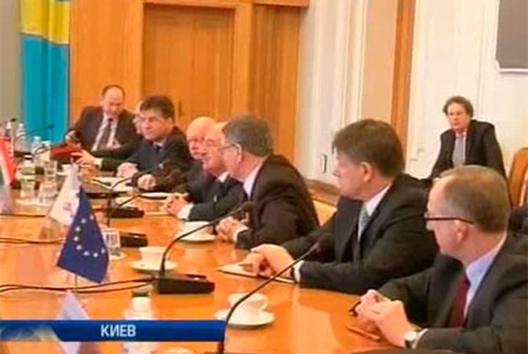 Вышеградская четверка поддерживает целостность и суверенитет Украины