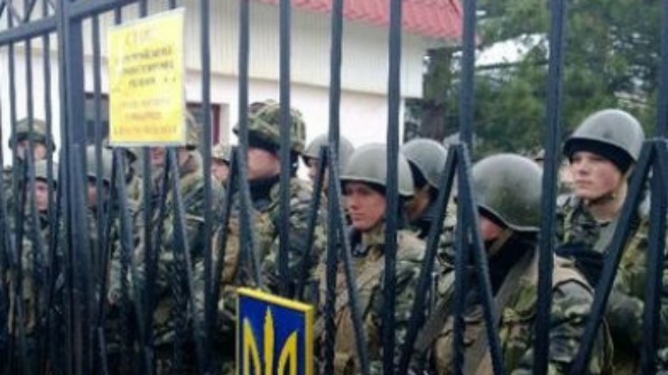 Ни одна часть в Крыму не выполнила ультиматум военных РФ