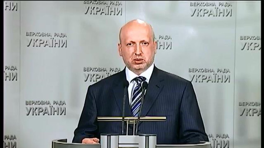 Турчинов не будет подписывать отмену "языкового закона"