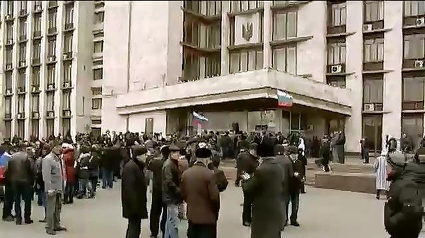 Сразу два митинга состоялись сегодня в Донецке