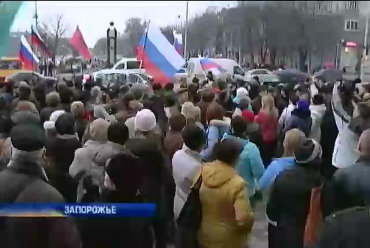 По юго-восточной Украине прокатилась волна митингов