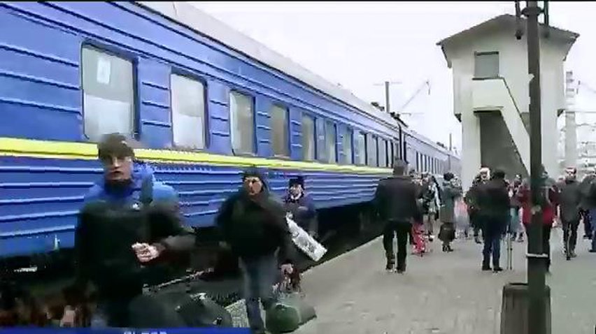 Львов приютил 70 крымчан, которые решили покинуть автономию