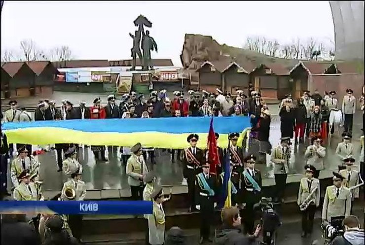 Для поднятия боевого духа крымских солдат в Киеве записали видеообращение