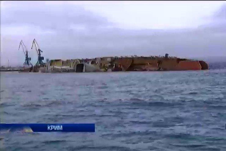 Военные части в Крыму по-прежнему заблокированы
