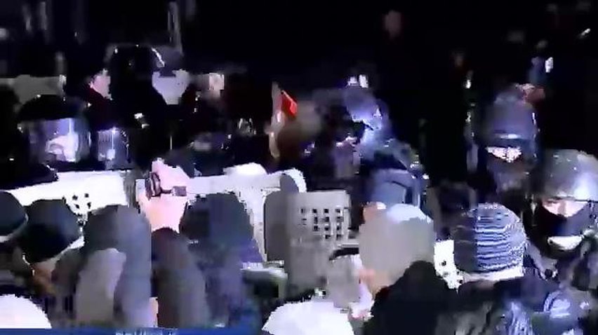 Сторонники Губарева пытались взять штурмом донецкое СБУ