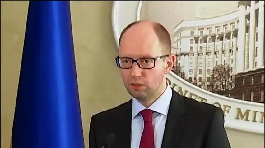 Яценюк готов вести переговоры, при условии вывода войск из Крыма