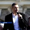 На митинге в Харькове Кличко забросали яйцами