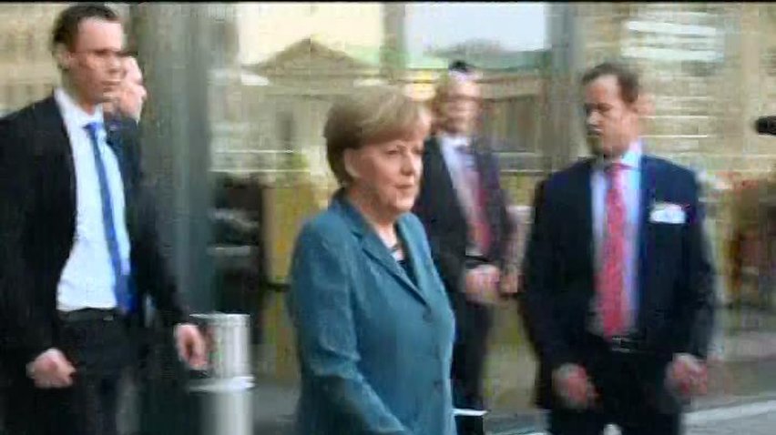 Меркель и Туск обсудят ситуацию в Украине