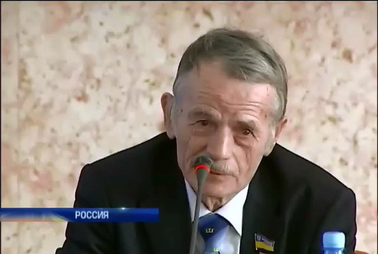 Путин по телефону обсудил с Джемилевым ситуацию в Крыму