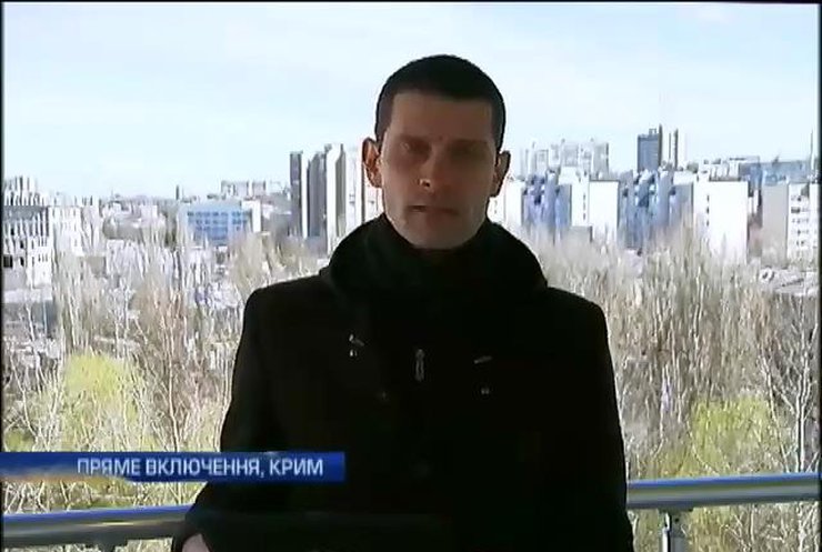 В Керчи продолжается блокада батальона морской пехоты