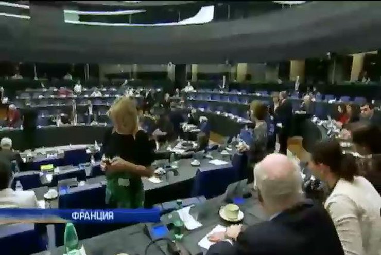 Европарламент обсудил выделение финансовой помощи Украине