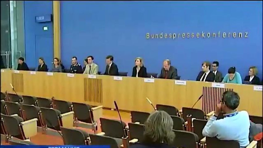Германия считает незаконным проведение референдума в Крыму