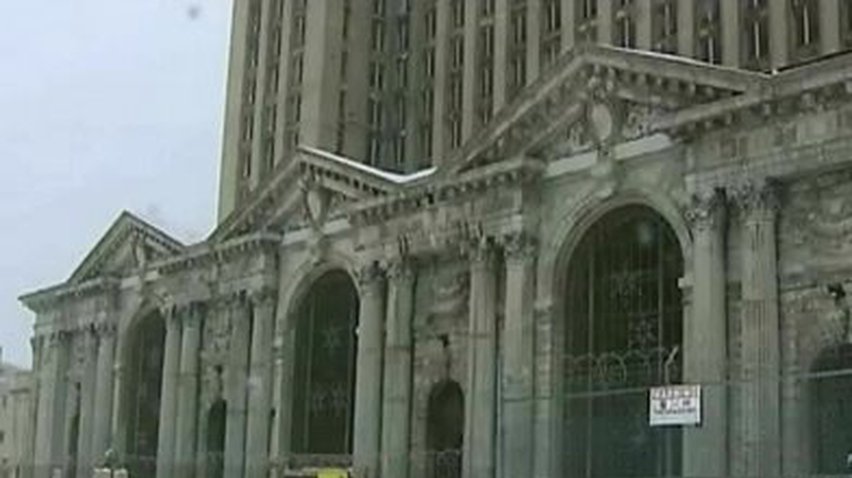 В США решают, что делать с миллиардными долгами города-банкрота Детройта