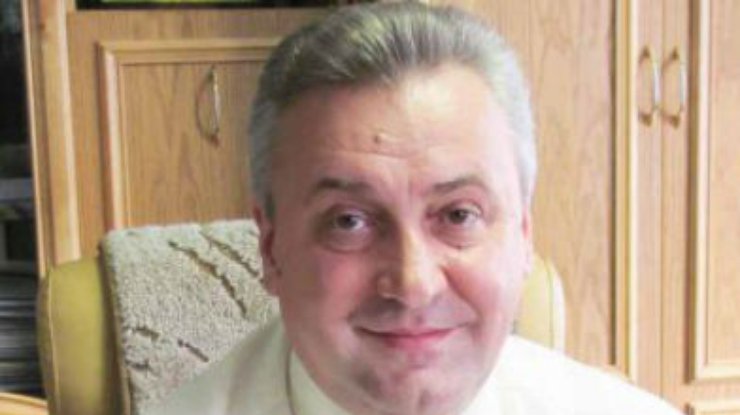 Губернатор Черновицкой области по требованию активистов подал в отставку