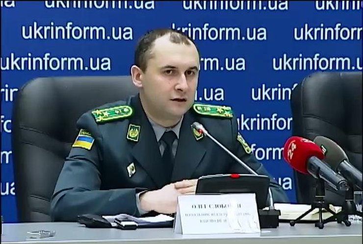 Пограничники заявляют о давлении со стороны российских военных