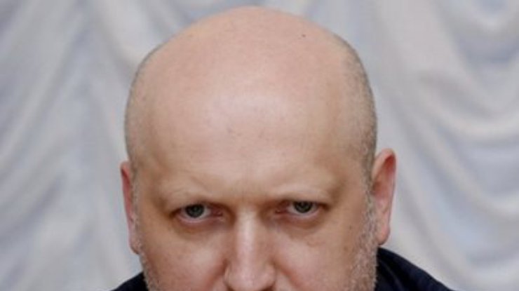 Турчинов предупредил Путина об ответственности за преступления в Украине