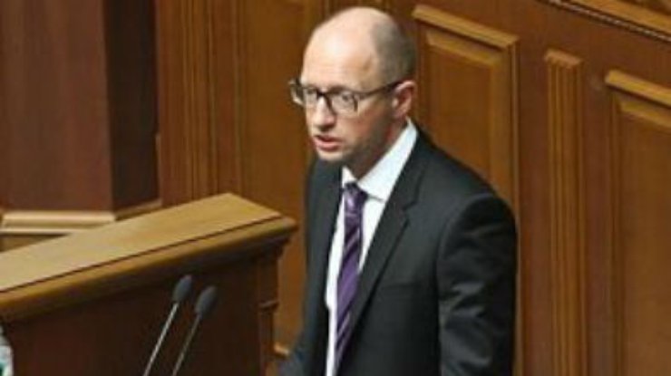 Яценюк: Конфликт с РФ перешел из политической в военную стадию
