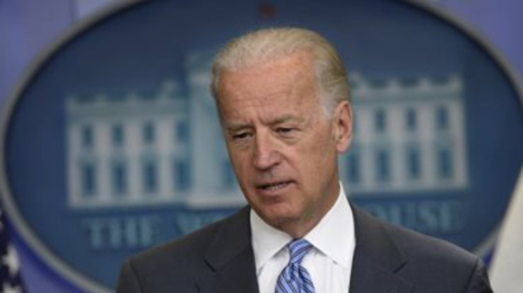 Вице-президент США осуждает действия России в Украине