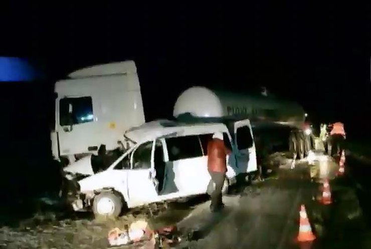 Из-за плохой погоды в ДТП на Ривненщине погибли 4 человека