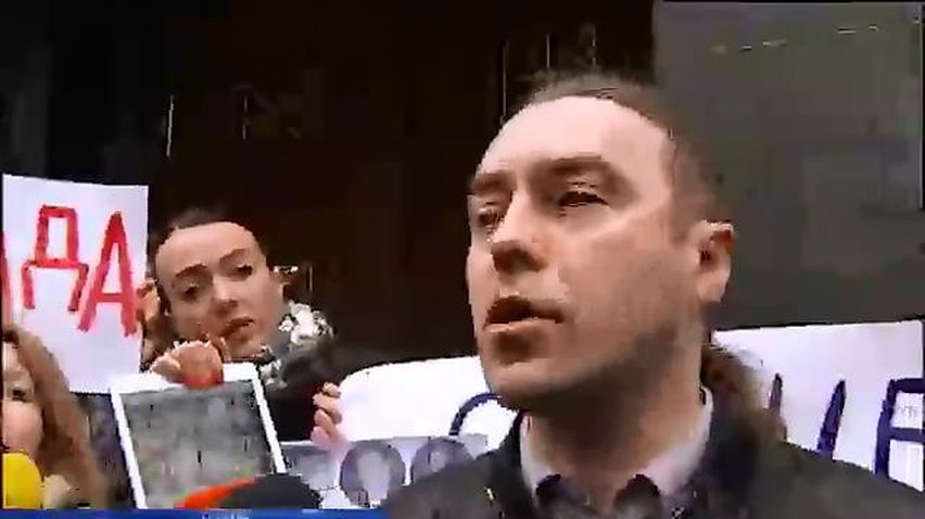 Возмущенные действиями "Свободы" журналисты пикетировали ГПУ