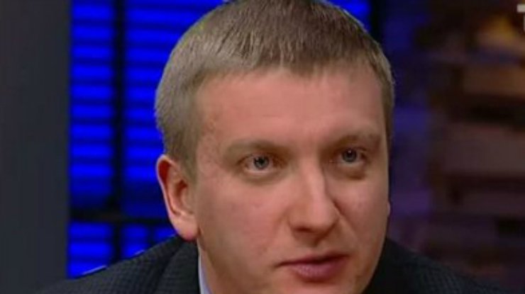 Петренко: В ответ на аннексию Крыма Украина готовит экономические меры
