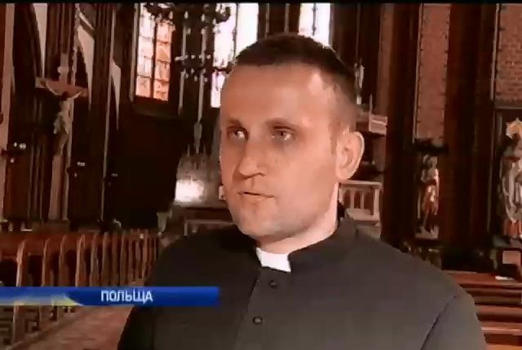 В Польше священник начал читать хип-хоп