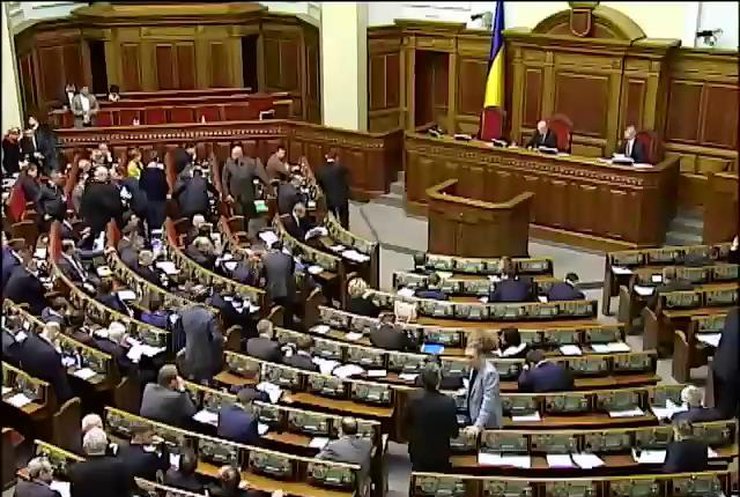 Нардепы приняли декларацию о борьбе за освобождение Украины