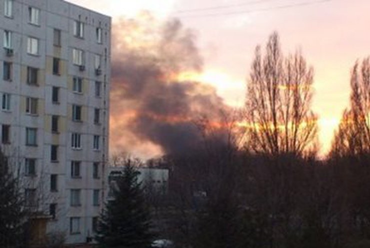 В Днепропетровской области на территории танковой дивизии произошел пожар (обновлено 19.57)