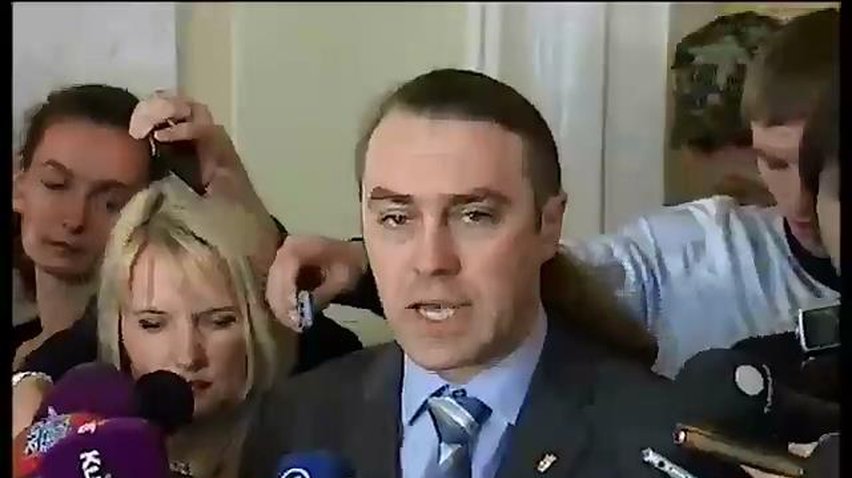 Депутат Мирошниченко не желает сдавать мандат